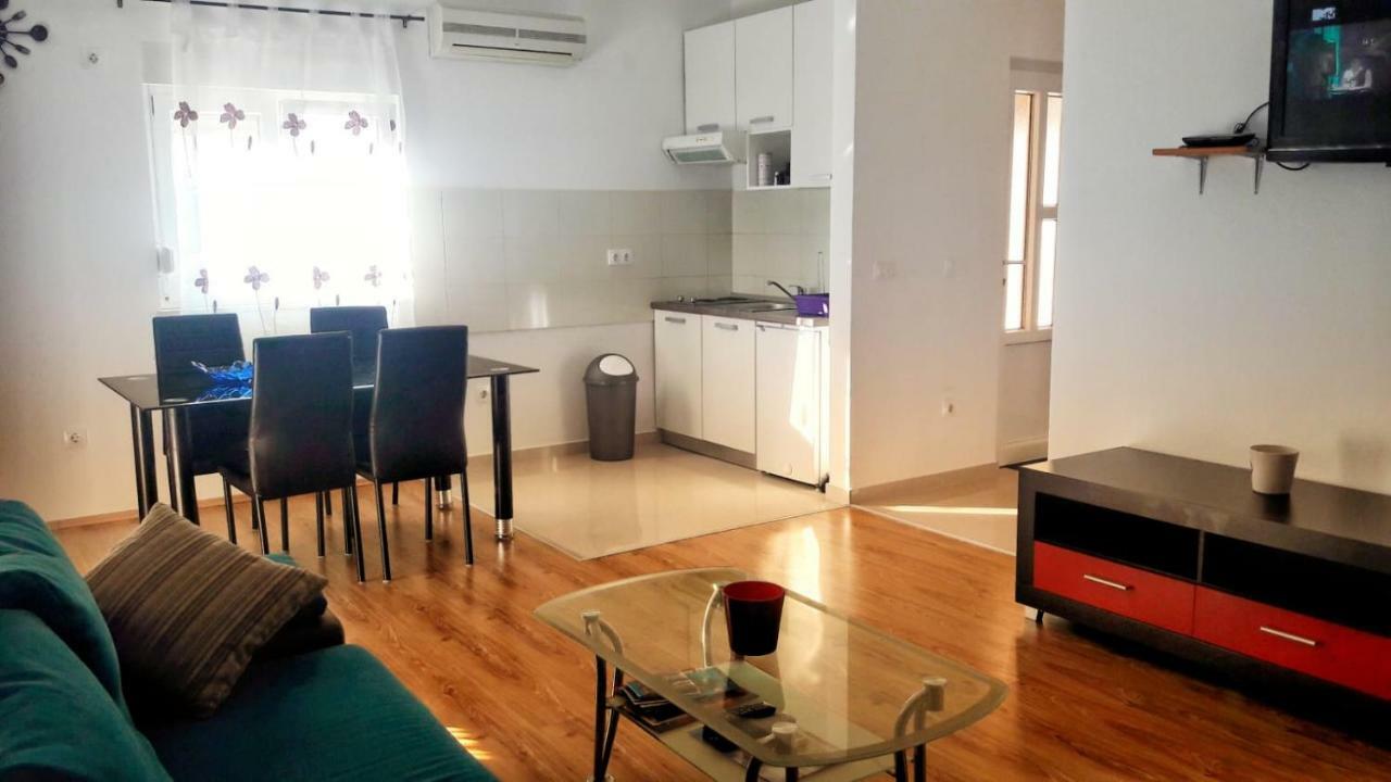 Apartman Колан Экстерьер фото